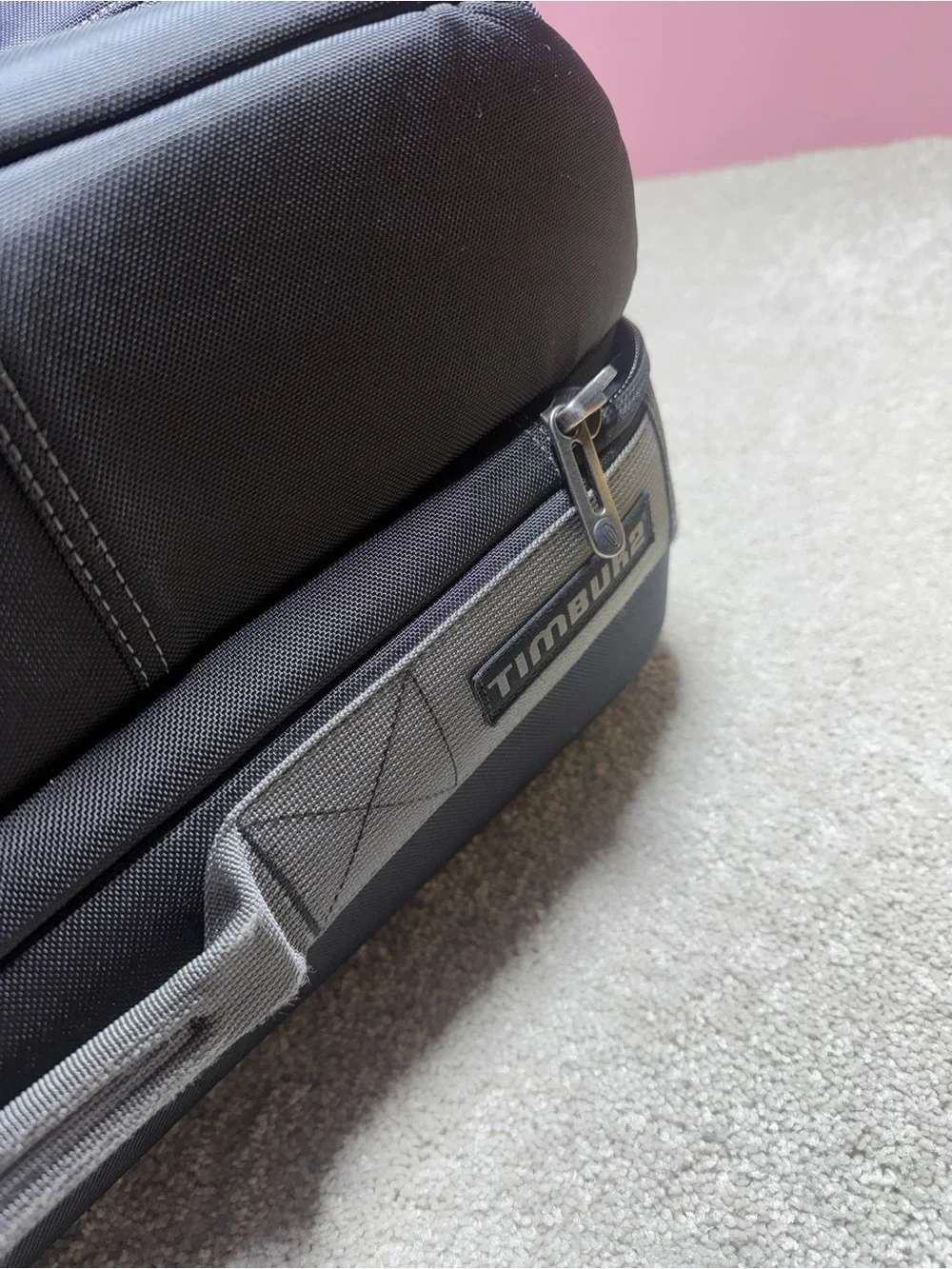 Timbuk2 Copilot Luggage Roller 2-Wheel Rolling Suitcase Carry On Black Grey